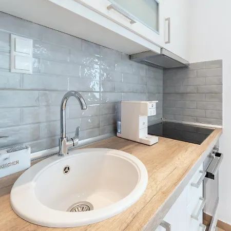 Semesterbostad Noras Collection *