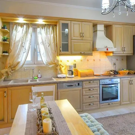 Noras Collection * Skala Sotiros