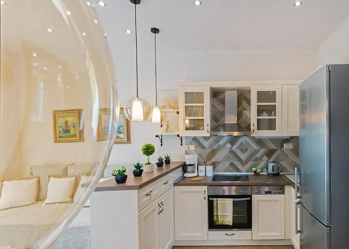 Noras Collection スカラ・ソティロス