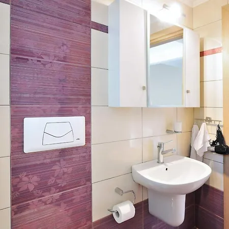 Noras Collection * Skala Sotiros